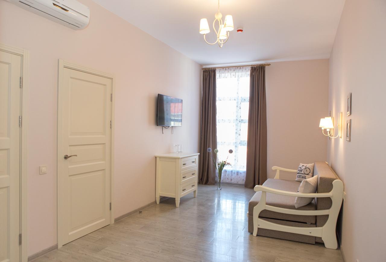 Hotel Ministerka Lake-House Kiev Esterno foto
